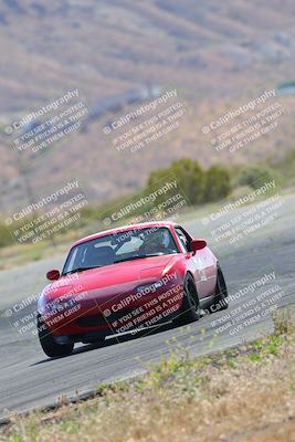 media/May-14-2023-Speed Ventures (Sun) [[8a95a37b3a]]/Yellow/skid pad/